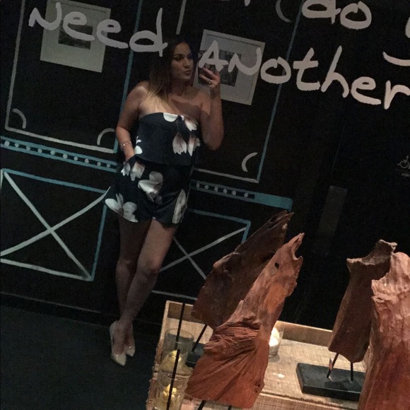 Romper - Picture 2 of 2